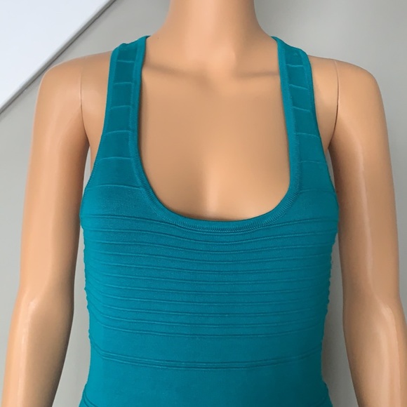 Dress - Picture 2 of 7